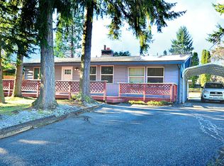 18617 1st Ave S, Normandy Park, WA 98148