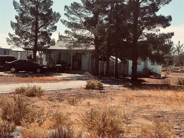 2601 W Retread Rd, Pahrump, NV 89048