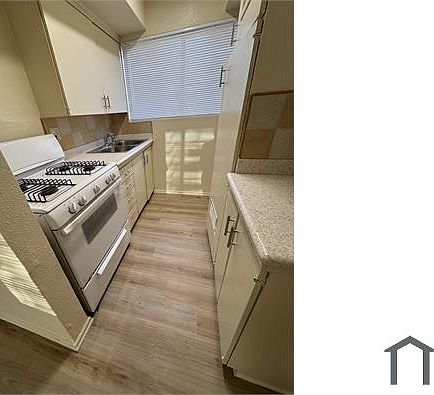 5th image of 6476 Victoria Ave APT A