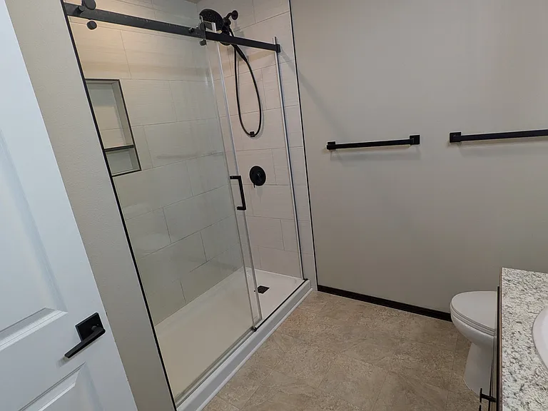 1025 Loganberry Ln — Photo 14