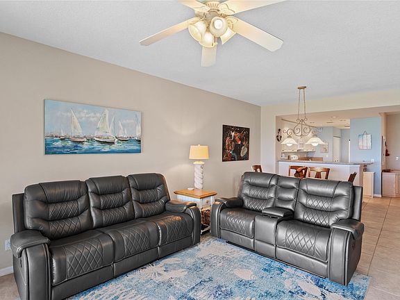 5th image of 1010 Windward Drive #3105