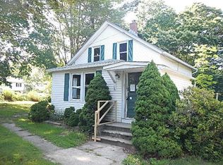 121 Spithead Rd, Waterford, CT 06385