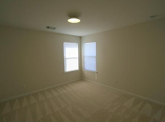 3rd image of 2323 Crossmill Ln