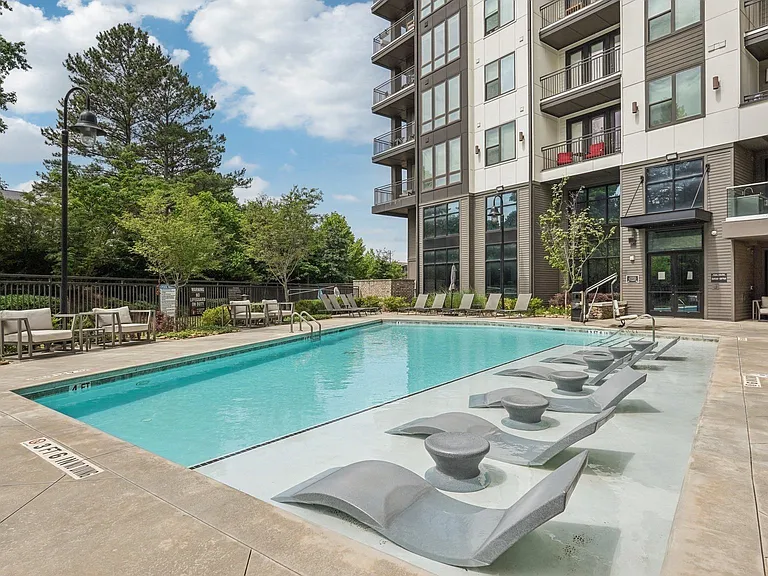 915 Glenwood Apartments on the Beltline — Photo 49