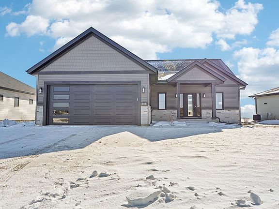 2nd image of 248 Falcon Ct