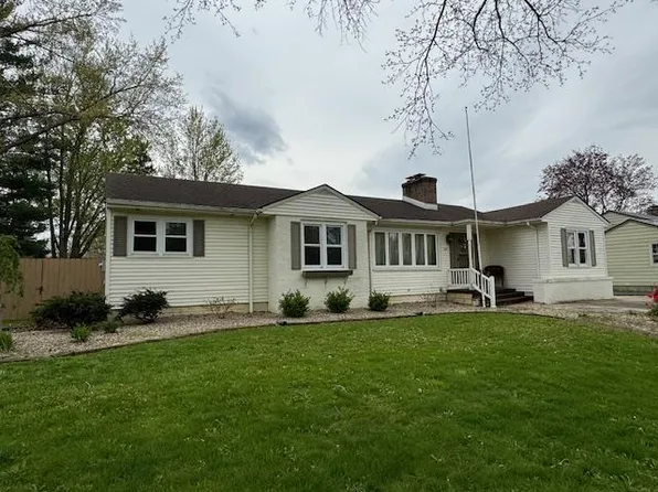 105 Switzer Dr, Galion, OH 44833