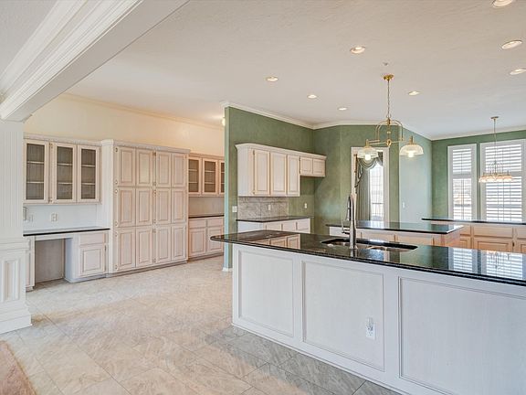 3rd image of 12909 Preston Hills Dr