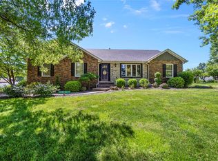 409 Dowling Dr, Perryville, MO 63775