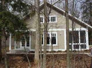 13189 N Forest Beach Shores Rd, Northport, MI 49670