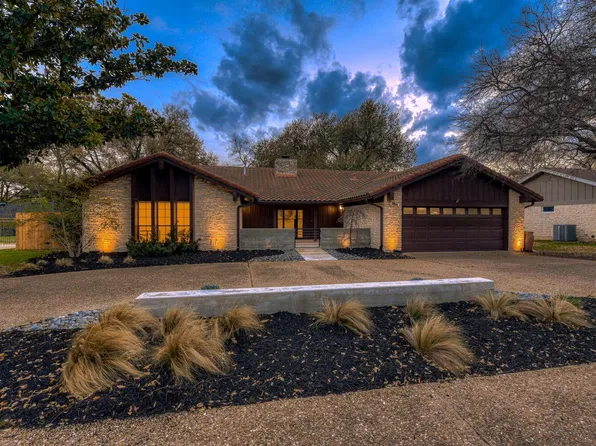 2209 Baltusrol Dr, Austin, TX 78747