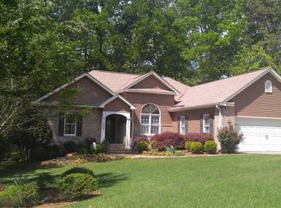 206 Berwick Ct, Seneca, SC 29672