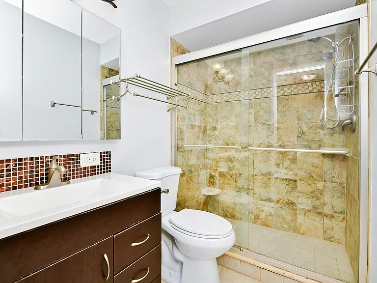 2300 Barbados Dr — Photo 27