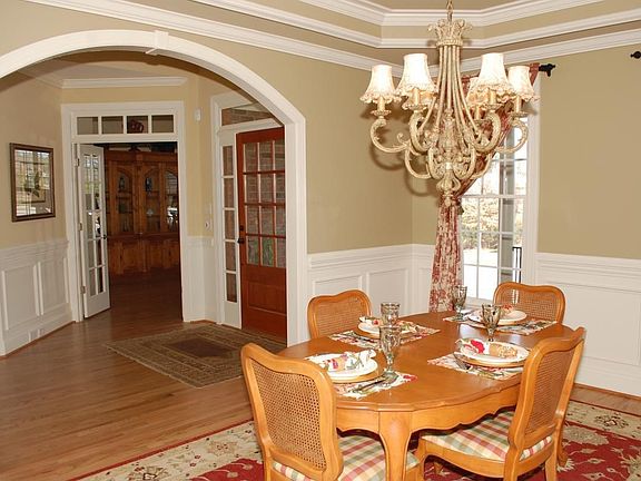 Impressive Entry Foyer