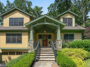 3542 N Dickerson St, Arlington, VA 22207