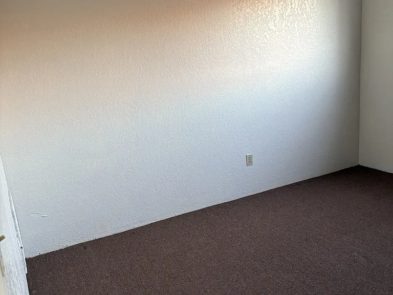 433 Avenida Garza #C — Photo 28