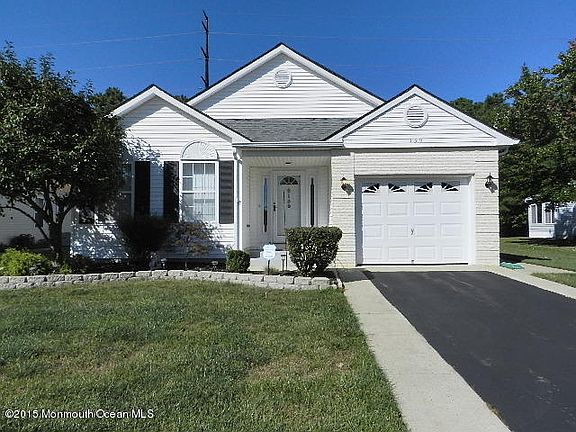 2nd image of 139 Chesterfield Ln