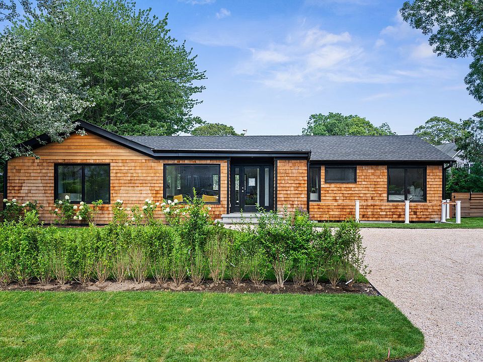 1st image of 34 Cove Dr