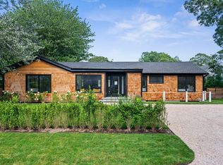 34 Cove Dr, Sag Harbor, NY 11963