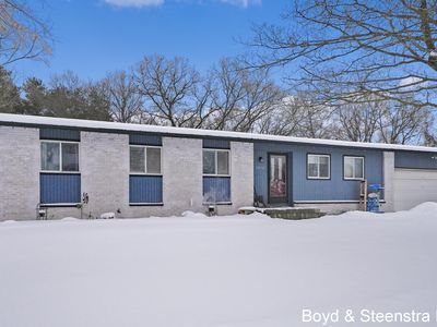 2854 Northville Dr NE, Grand Rapids, MI, 49525