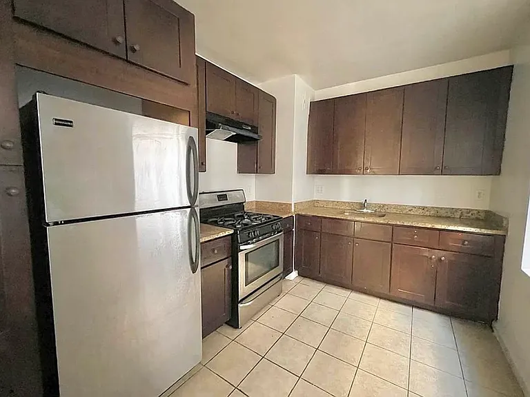 39-11 62nd St #33 — Photo 7