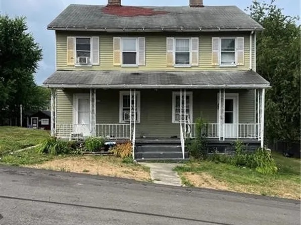 415 1st St N, Lemont Furnace, PA 15456