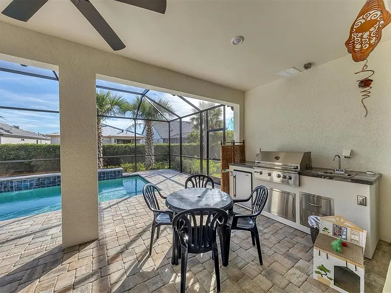 5721 Sweet Leaf Way — Photo 39