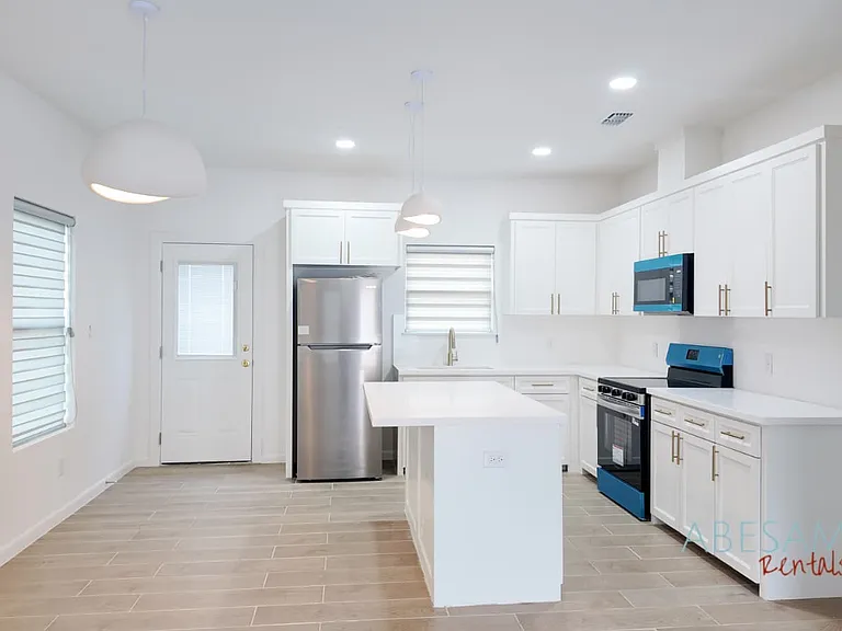 2705 W Brookside Bend St #4 — Photo 9