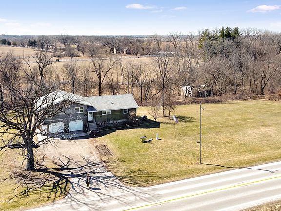 3rd image of 40W815 Big Timber Rd