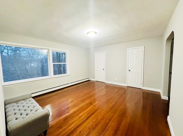 10 Spruce St APT 2