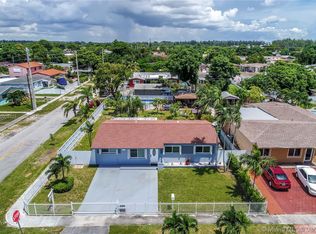 621 E 53rd St, Hialeah, FL 33013
