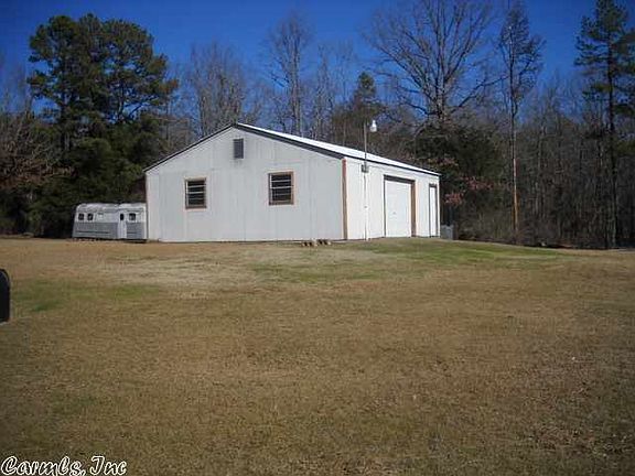 3rd image of 341 Barber Ln