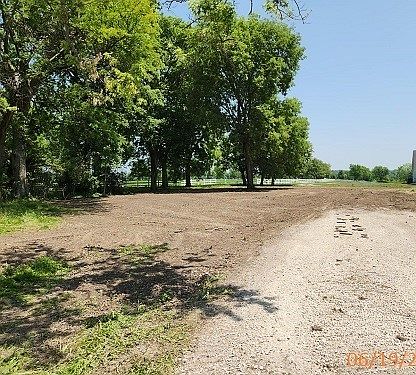2nd image of 2606 N Jefferson Way