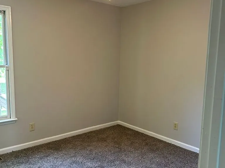 2807 Highway 41A S — Photo 10