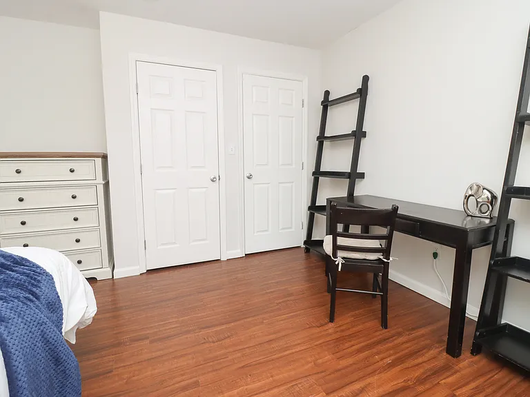 1904 Karen Ln — Photo 23