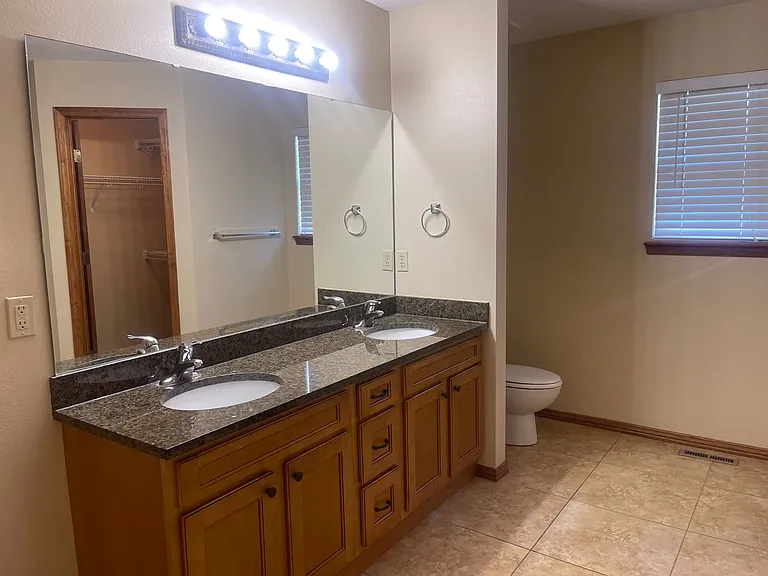 5282 E Blaine St — Photo 16