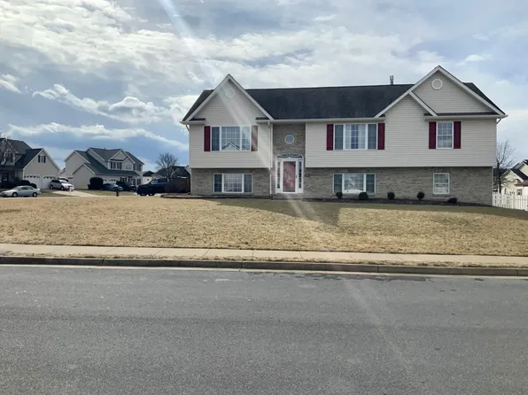 101 Jutland Ct, Stephens City, VA 22655