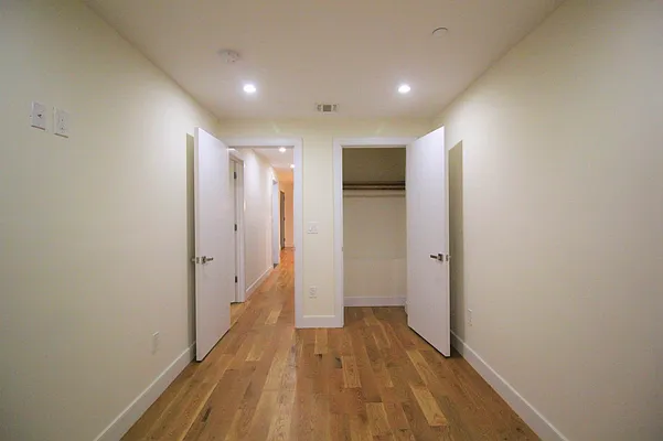 Rented by OCTAN REALTY MANAGEMENT LLC | media 18