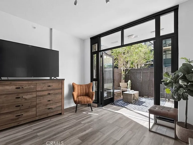 530 K St #218 — Photo 3