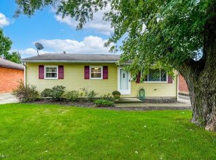 724 Hollywood Ave, Cuyahoga Falls, OH 44221