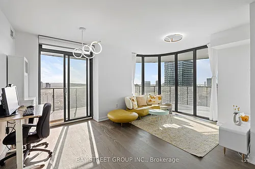 11 Wellesley St W Photo 1