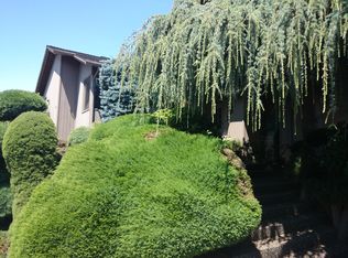 5634 SW Orleans St, Seattle, WA 98116