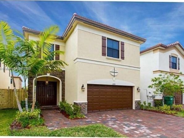 8770 NW 99th Path