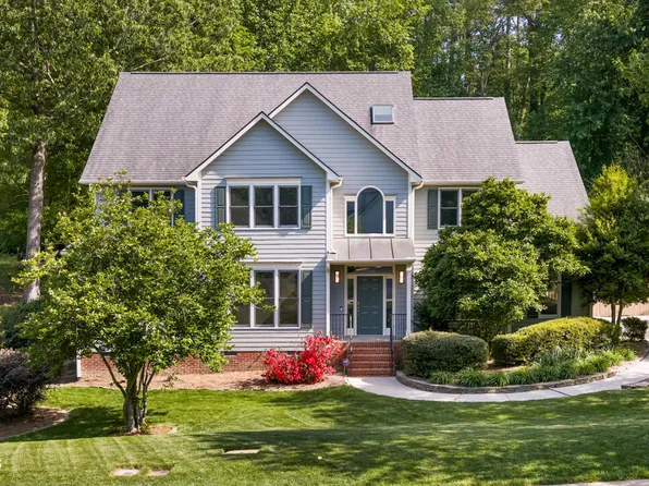105 Ashworth Dr, Durham, NC 27707