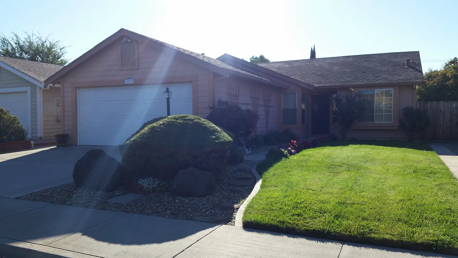 3929 Silver Oaks Way photo 1