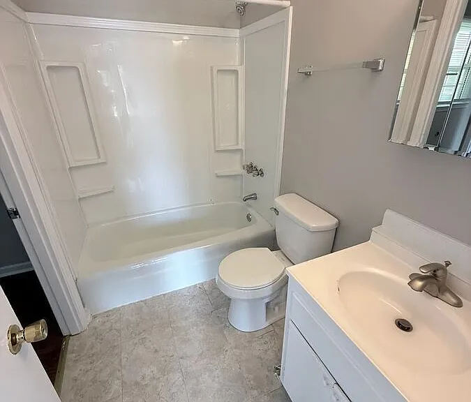 246 Medlock Rd — Photo 8