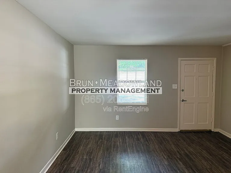 5540 N Broadway St #17 — Photo 7