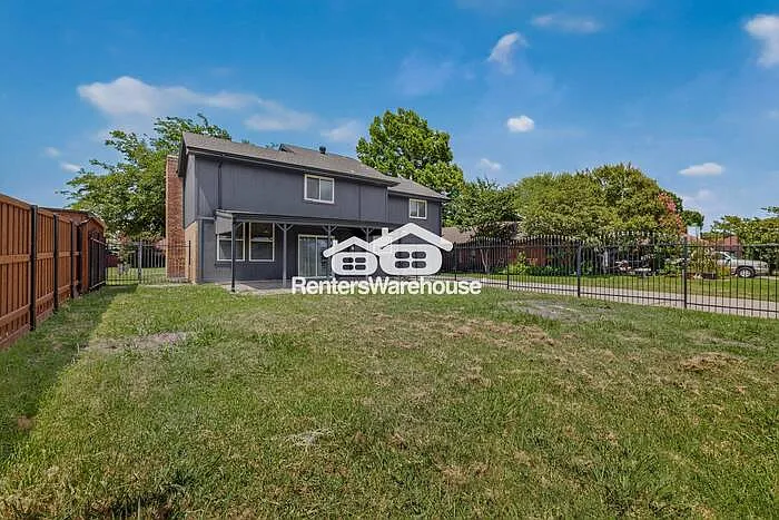 8008 Cornell Dr — Photo 39