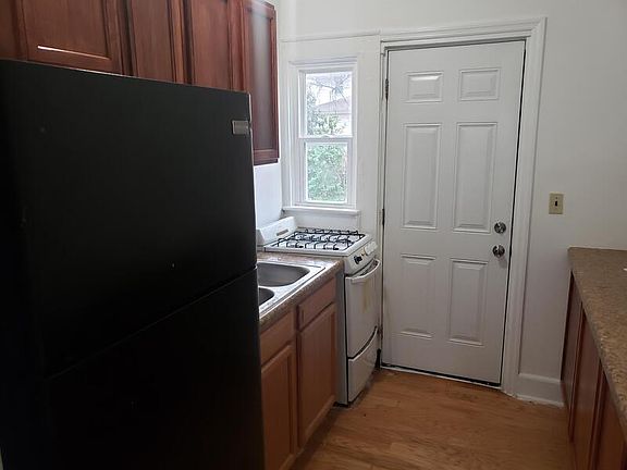 4th image of 3635 Radford St APT C