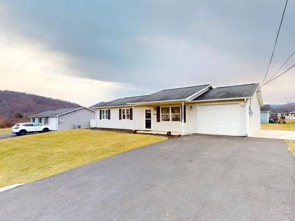 73 Redwood Ln, Keyser, WV 26726