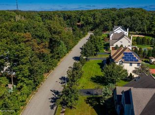 1249 Old Farm Rd, Brick, NJ 08724